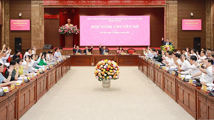Hà Nội quyết liệt phân cấp, ủy quyền, tháo gỡ “điểm nghẽn” thúc đẩy đầu tư công